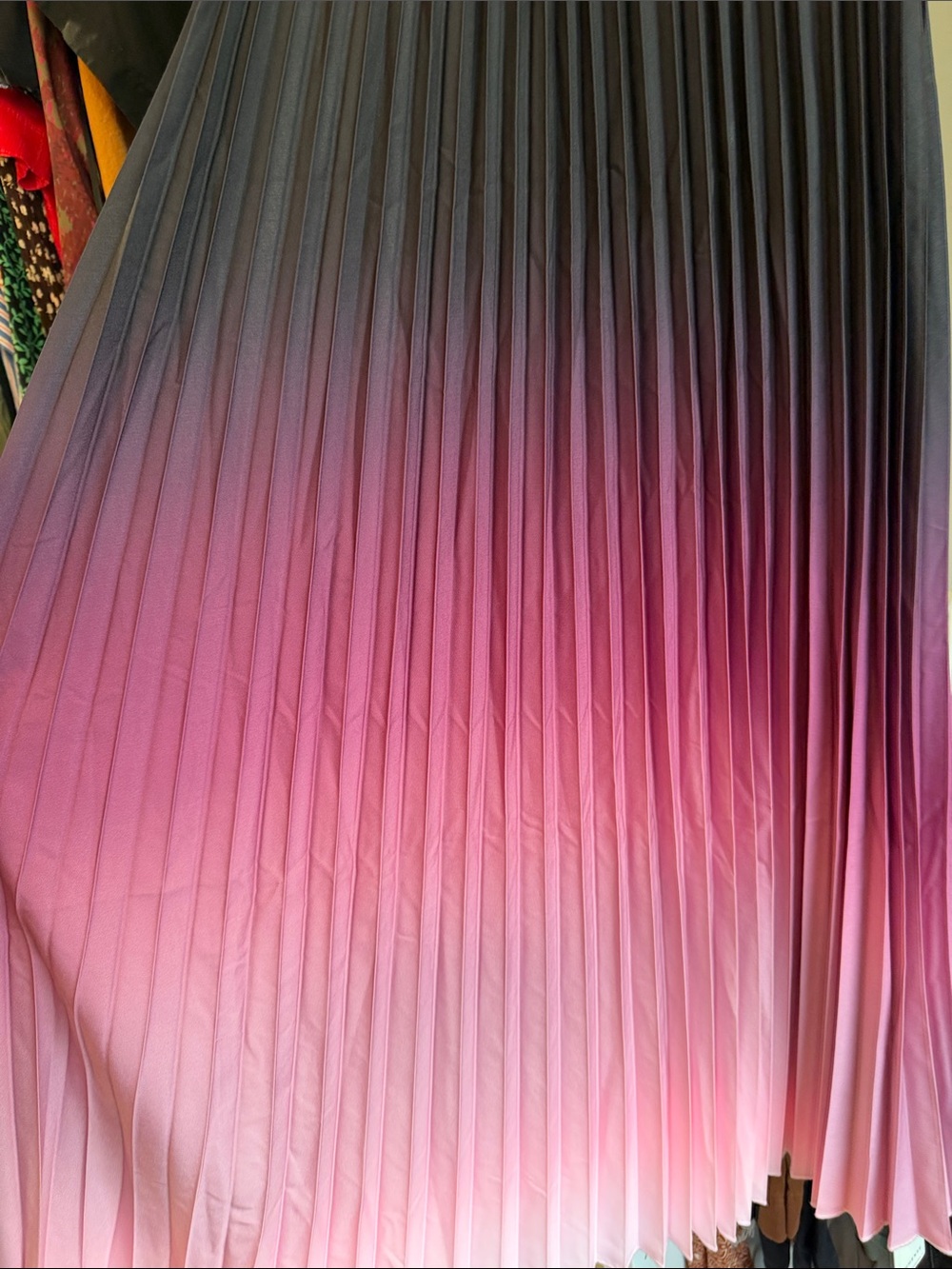 Sleeveless Black to Pink Gradient Dress - Picture 5 of 5